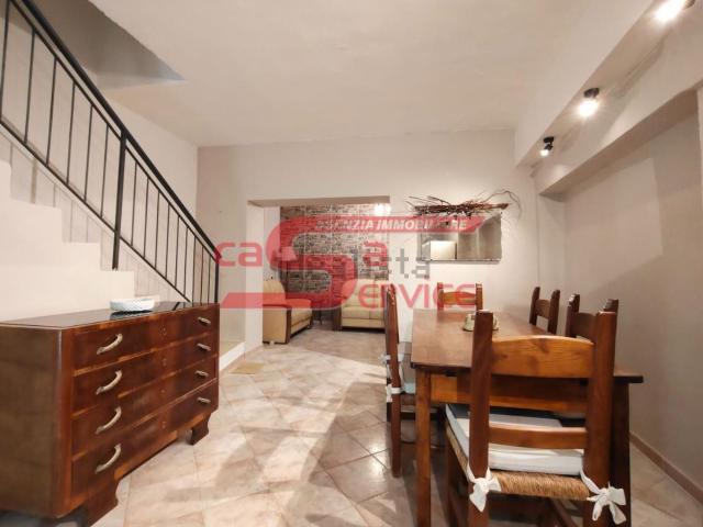 Appartamento in affitto di 115 m² in Via del Melo, 101