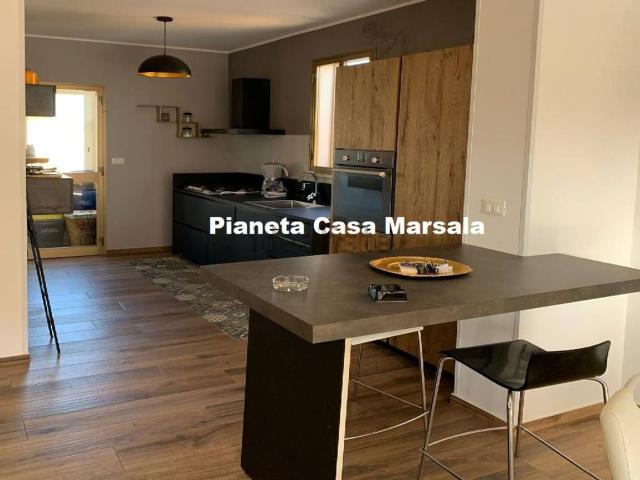 Appartamento in affitto di 115 m² in Via del Fante