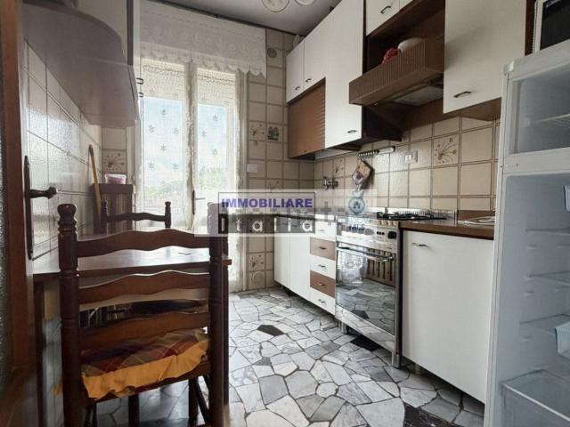 Appartamento in affitto di 115 m² in Via Franco Sacchetti