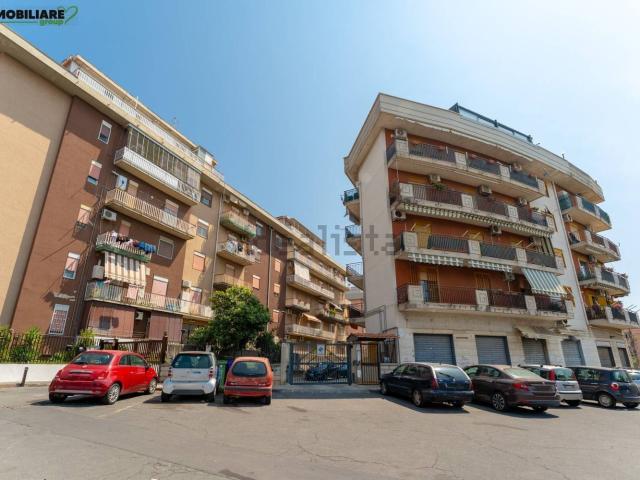 Appartamento in affitto di 115 m² in Via I Maggio