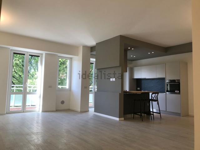 Appartamento in affitto di 115 m² in Via Laura Ciceri Visconti, 18