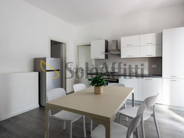 Appartamento in affitto di 115 m² in Via Madonna delle Rose, 11