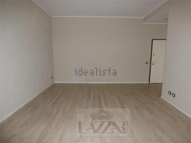 Appartamento in affitto di 115 m² in Via Sabotino, 2