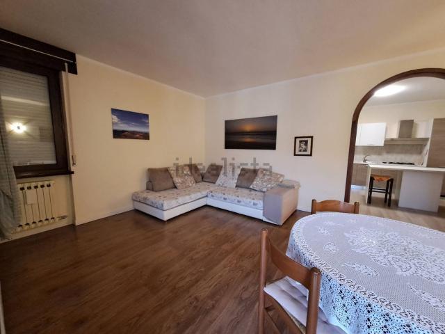 Appartamento in affitto di 115 m² in Via San Zeno