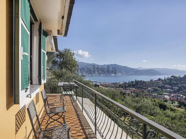 Appartamento in affitto di 115 m² in Via Partigiano Berto Solimano