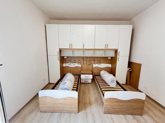 Appartamento in affitto di 115 m² in Via Valtorta, 22