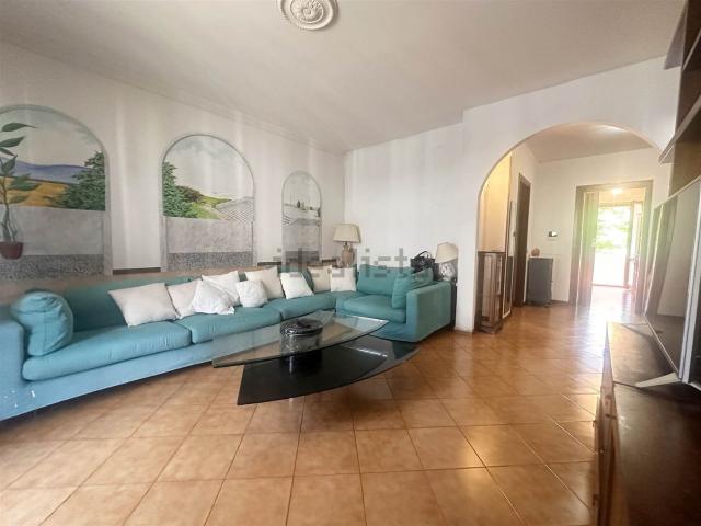 Appartamento in affitto di 115 m² in Viale della Toscana