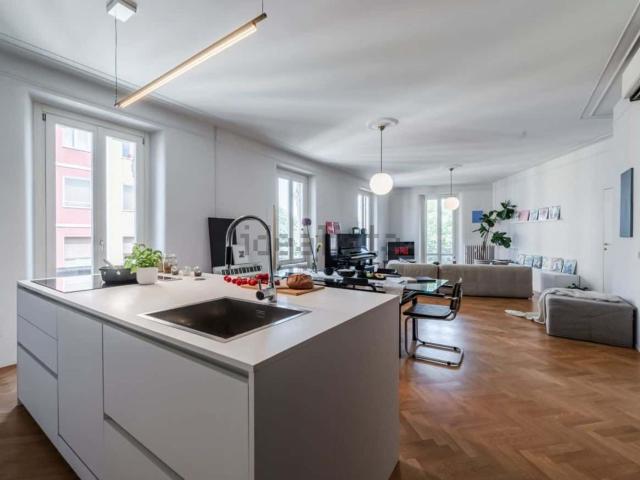 Appartamento in affitto di 115 m² in Piazzale Segrino, 1