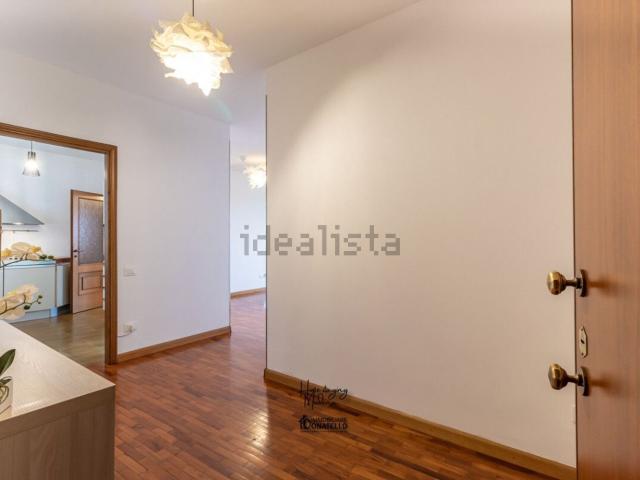 Appartamento in affitto di 115 m² in Strada San Faustino, 155