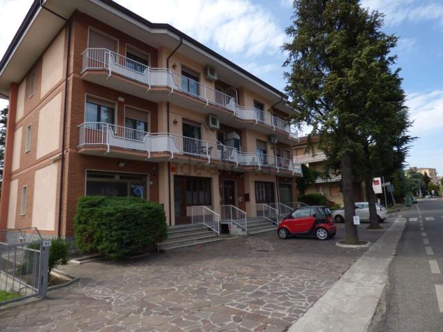 Appartamento in affitto di 115 m² in Strada per Zavattarello, 56