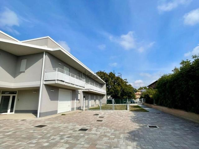 Appartamento in affitto di 116 m² in Via Fabrizio De André, 88