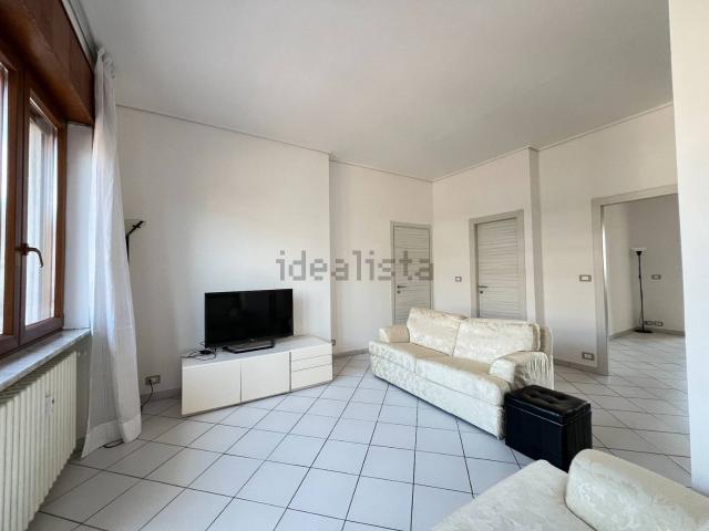 Appartamento in affitto di 116 m² in Via San Giovanni Bosco, 6