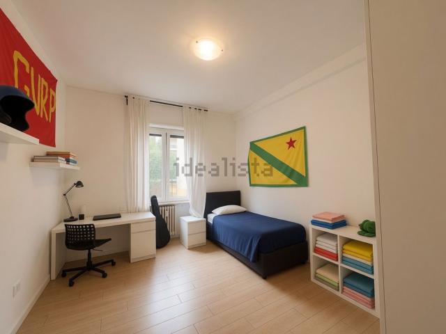 Appartamento in affitto di 117 m² in Via Guglielmo Röntgen, 24