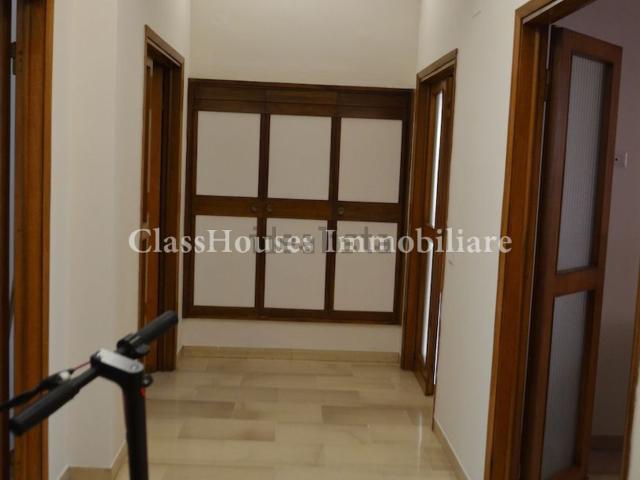 Appartamento in affitto di 117 m² in Via Ferdinando Martini, 29