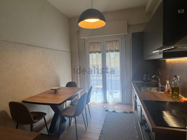 Appartamento in affitto di 117 m² in Via Mannelli, 37