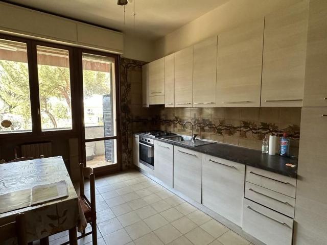 Appartamento in affitto di 118 m² in Via Carlo Pisacane