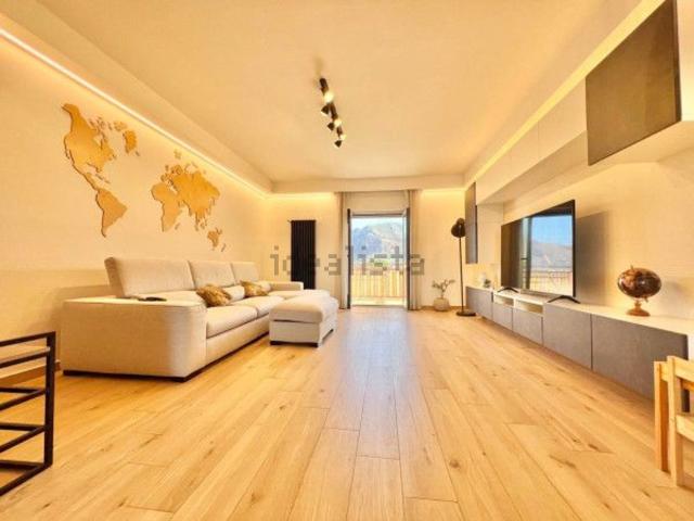 Appartamento in affitto di 118 m² in Via Altofonte, 120
