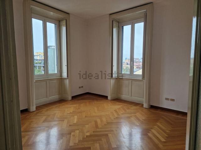 Appartamento in affitto di 118 m² in Via Spartaco