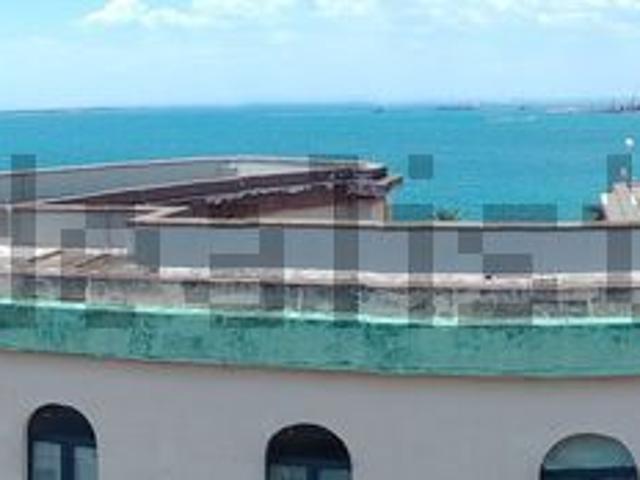 Appartamento in affitto di 118 m² in Via Vincenzo Pupino, 113