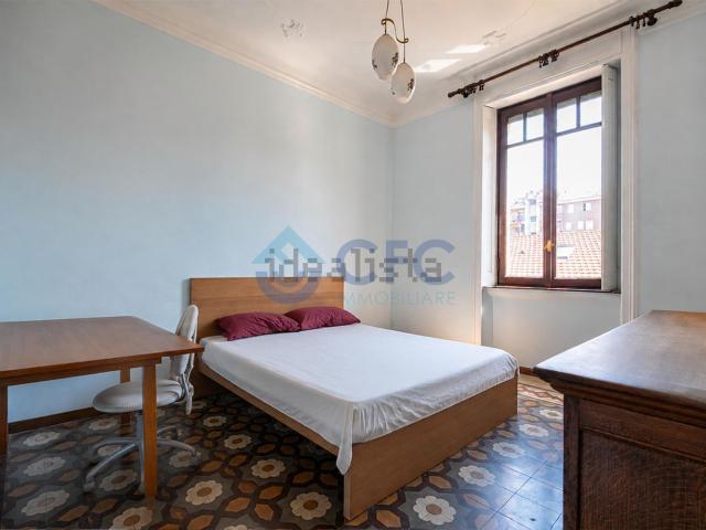Appartamento in affitto di 118 m² in Viale Corsica, 74
