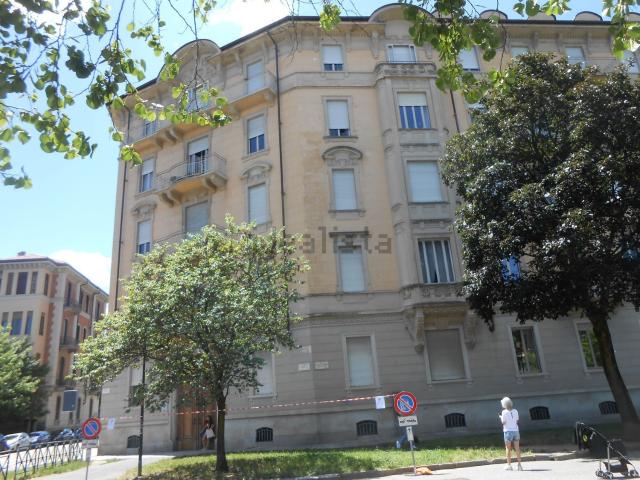 Appartamento in affitto di 118 m² in Corso Trento, 5