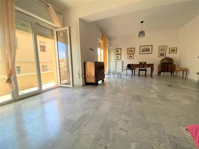 Appartamento in affitto di 119 m²