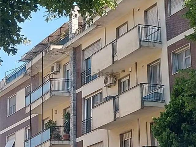 Appartamento in affitto di 120 m²