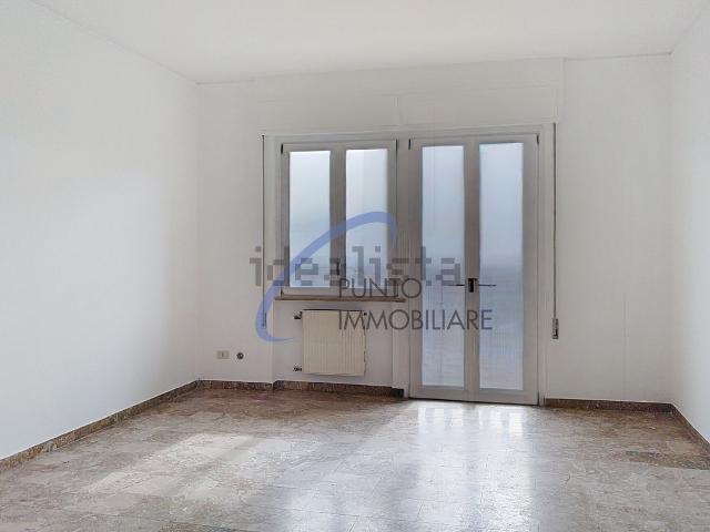 Appartamento in affitto di 120 m²
