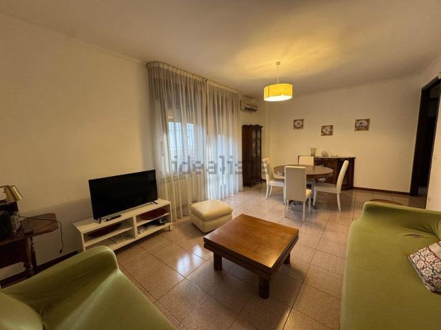 Appartamento in affitto di 120 m²