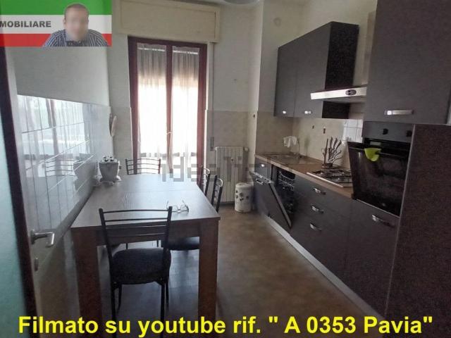 Appartamento in affitto di 120 m² in Via Cavallini