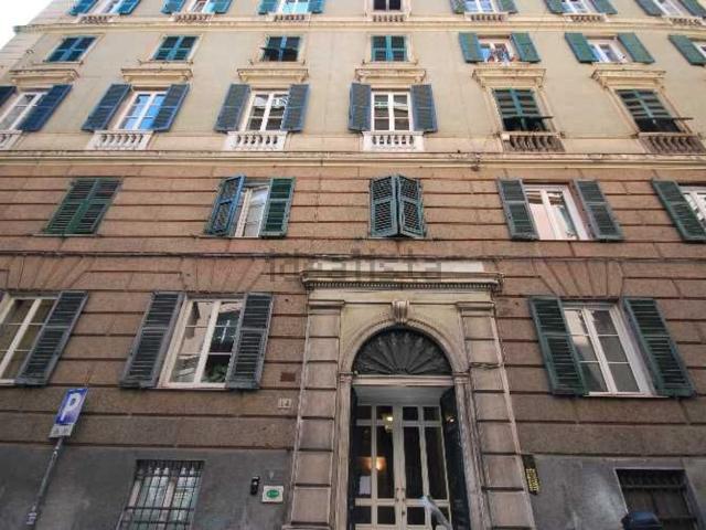 Appartamento in affitto di 120 m² in Via Caffaro, 14