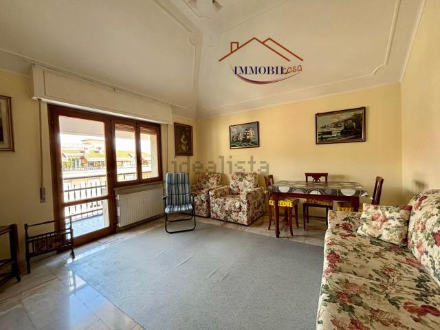 Appartamento in affitto di 120 m² in Via Capitano Renato Orsi