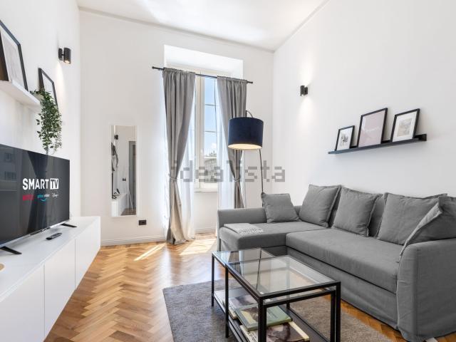 Appartamento in affitto di 120 m² in Via Cernaia, 14