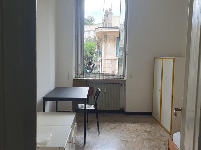 Appartamento in affitto di 120 m² in Via Anton Giulio Barrili