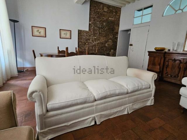 Appartamento in affitto di 120 m² in Via Antonio Mordini, 51