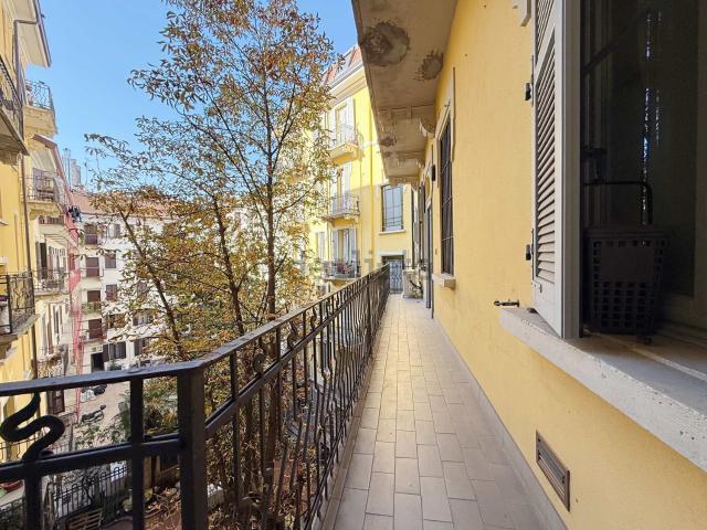 Appartamento in affitto di 120 m² in Via Antonio Stoppani, 40