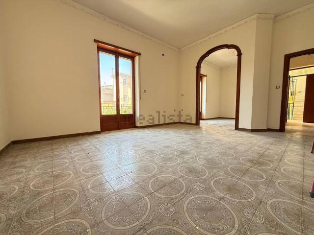 Appartamento in affitto di 120 m² in Via Andolfato, 45