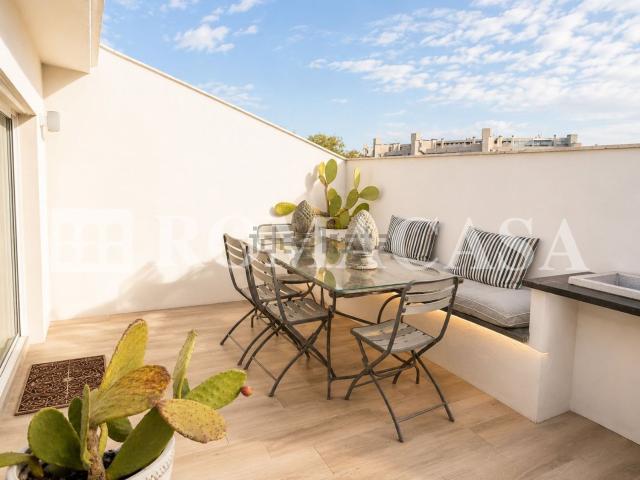 Appartamento in affitto di 120 m² in Via Andrea del Castagno, 142