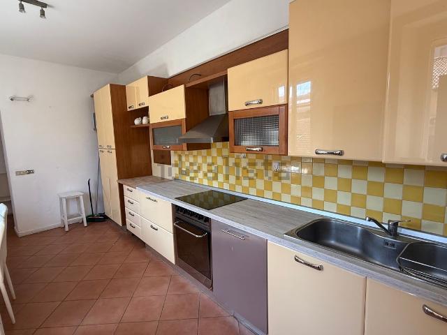 Appartamento in affitto di 120 m² in Via Gentilino, 6