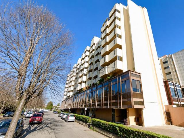 Appartamento in affitto di 120 m² in Via Giovanni Squarcina, 27
