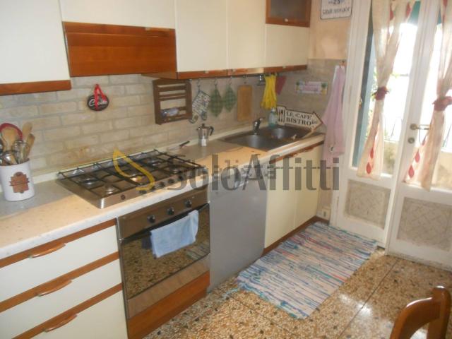 Appartamento in affitto di 120 m² in Via Dante Alighieri