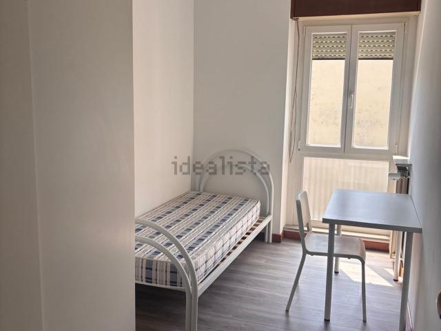 Appartamento in affitto di 120 m² in Via Divisione Julia