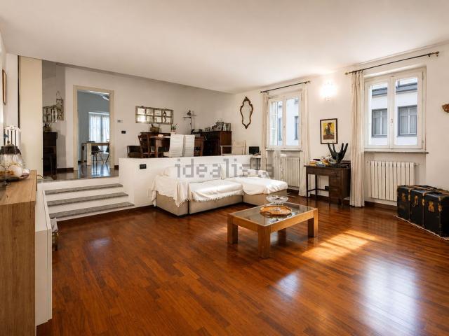 Appartamento in affitto di 120 m² in Via Emilia