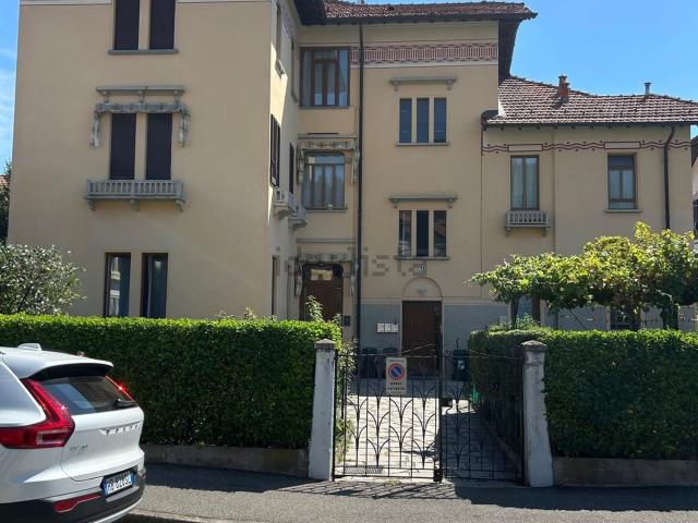 Appartamento in affitto di 120 m² in Via Filippo Turati, 26