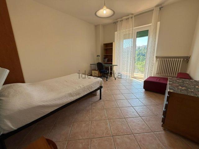 Appartamento in affitto di 120 m² in Via Francesco Innamorati