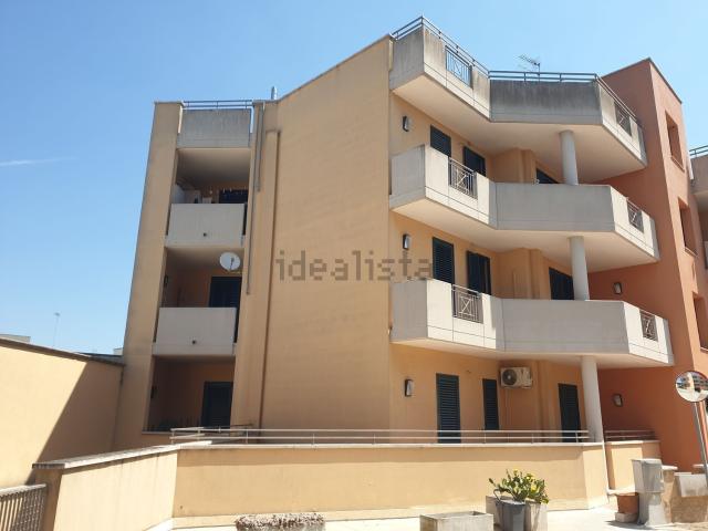 Appartamento in affitto di 120 m² in Via Fratelli Bandiera, 32
