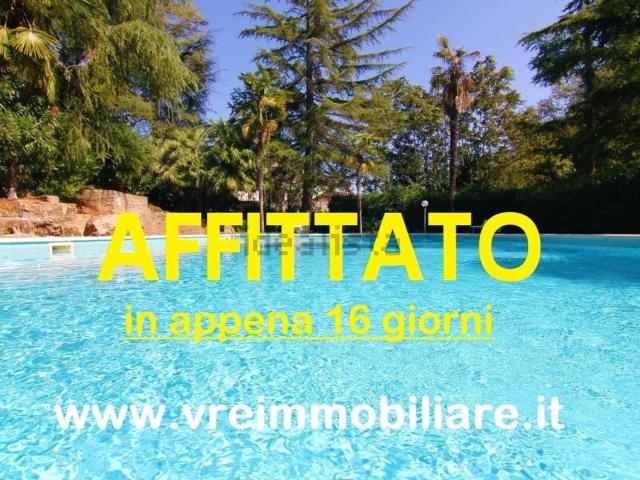 Appartamento in affitto di 120 m² in Via la Sila, 14