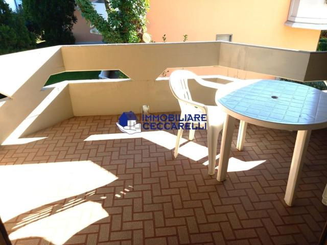 Appartamento in affitto di 120 m² in Via Modena, 54100