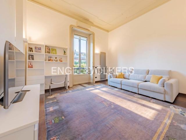 Appartamento in affitto di 120 m² in Via Monte Rosa, 14