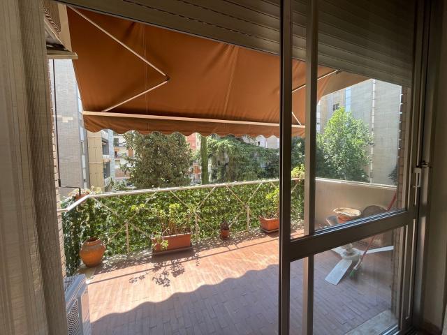 Appartamento in affitto di 120 m² in Via San Donato